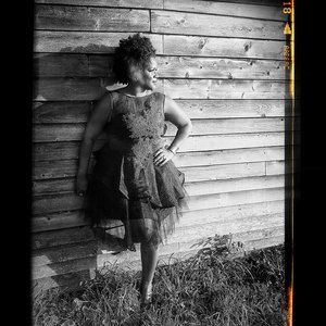 Meet your Posher, Itzallnthedetailz